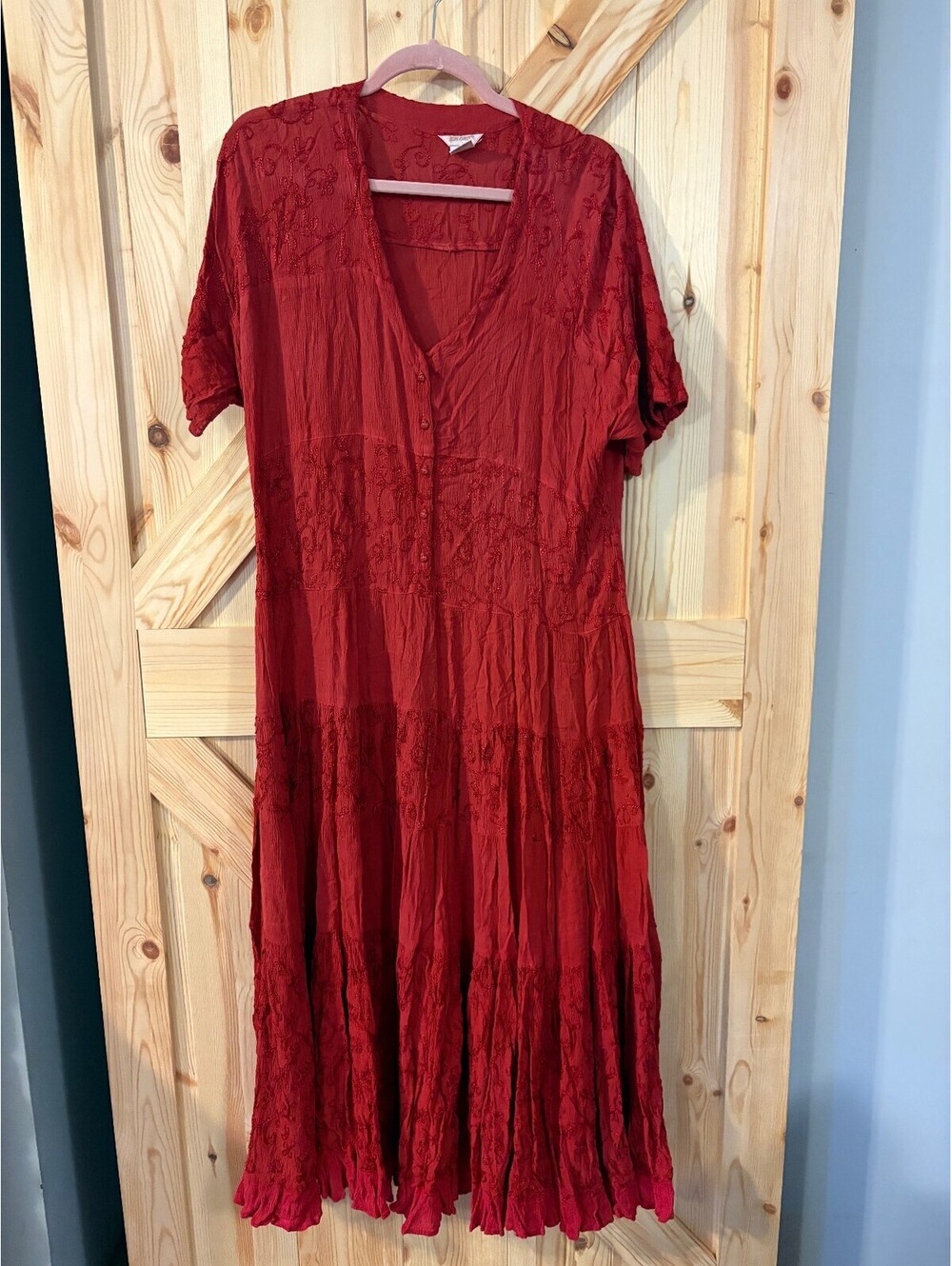 Ellen Ashley Red Rayon Embroidered Midi Dress Size M
